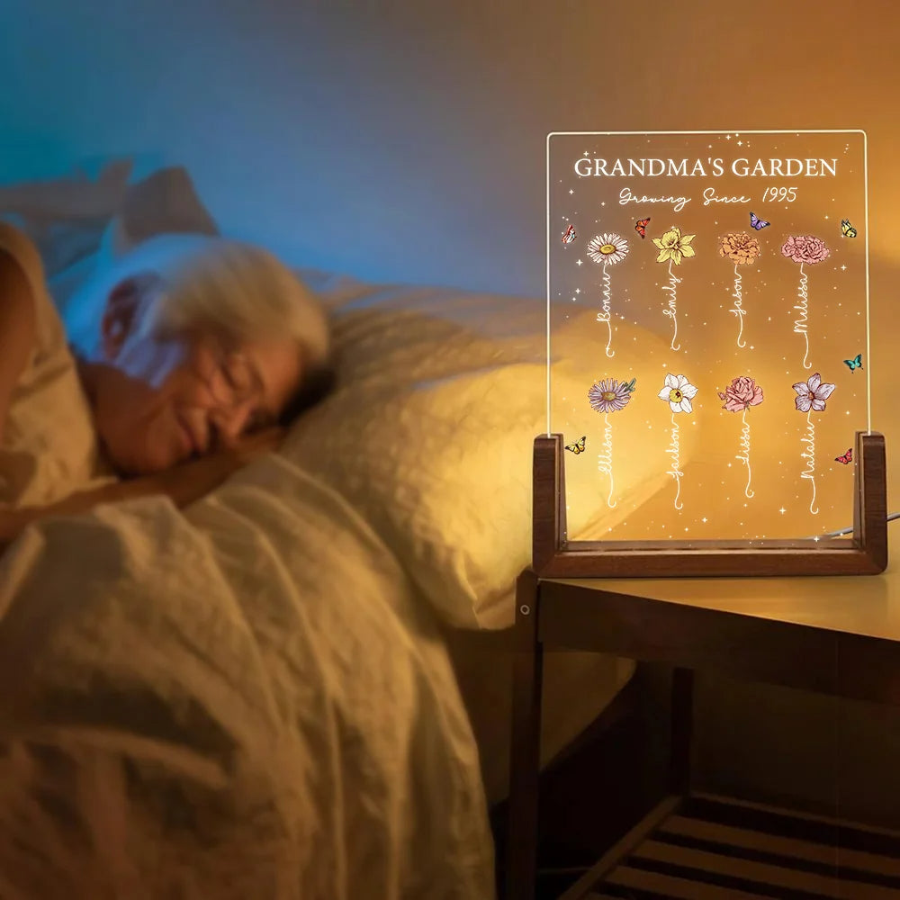 Custom 1–12 Birth Flower LED Acrylic Night Light with Wooden Base Mother's Day or Birthday Home Decor Gift for Mom or Grandma