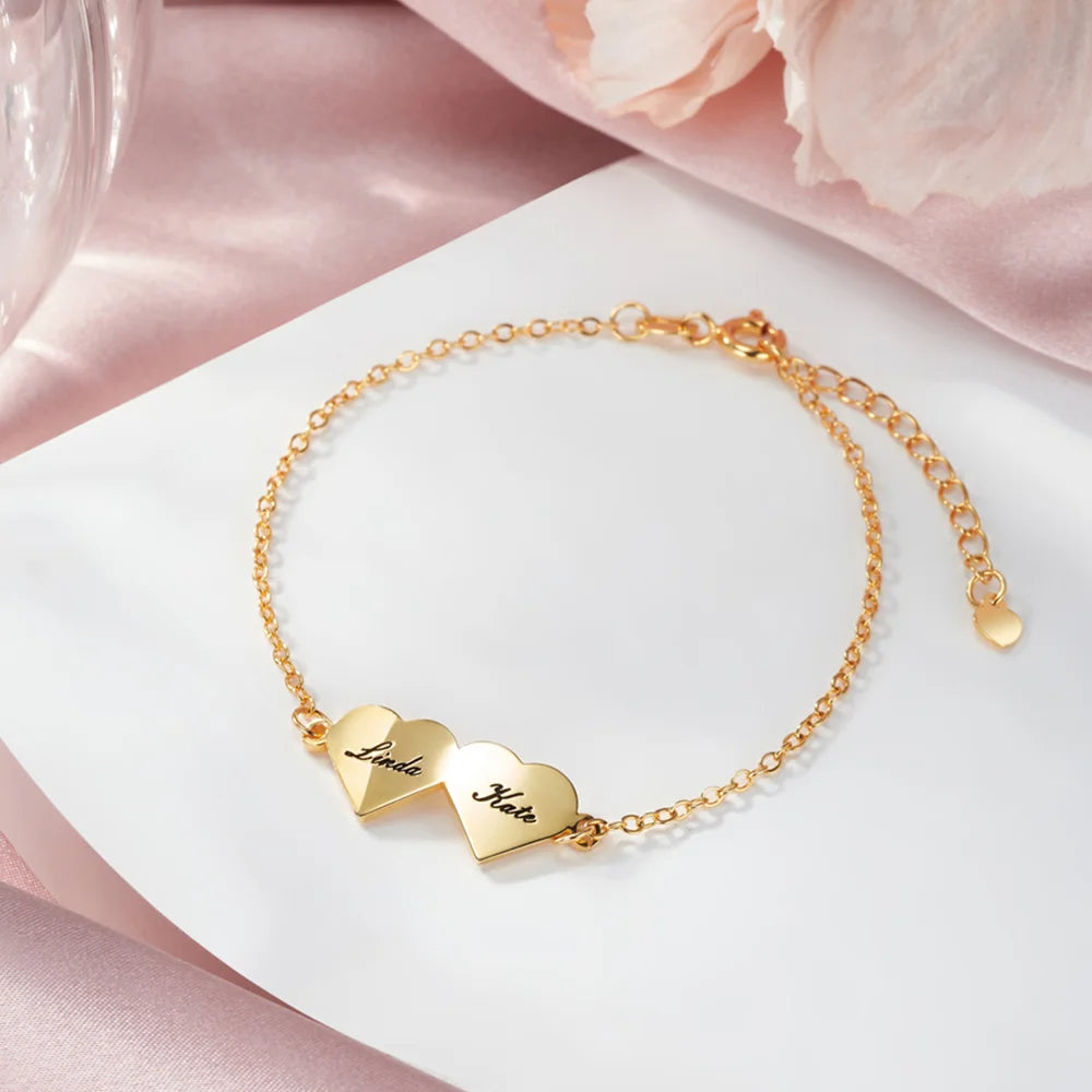 Personalized 1-4 Hearts Engraved Names Bracelet Dainty Jewelry Mother's Day Anniversary Birthday Gift for Her
