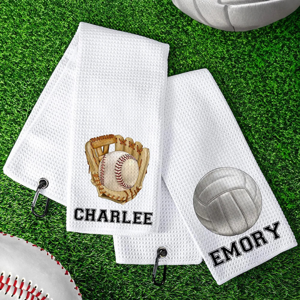 Personalized Sports Waffle Towel – 100% Cotton, Absorbent with Hanging Clip – Custom Name for Baseball & Football Fans – Perfect Birthday Gift for Athletes & Sport Lovers